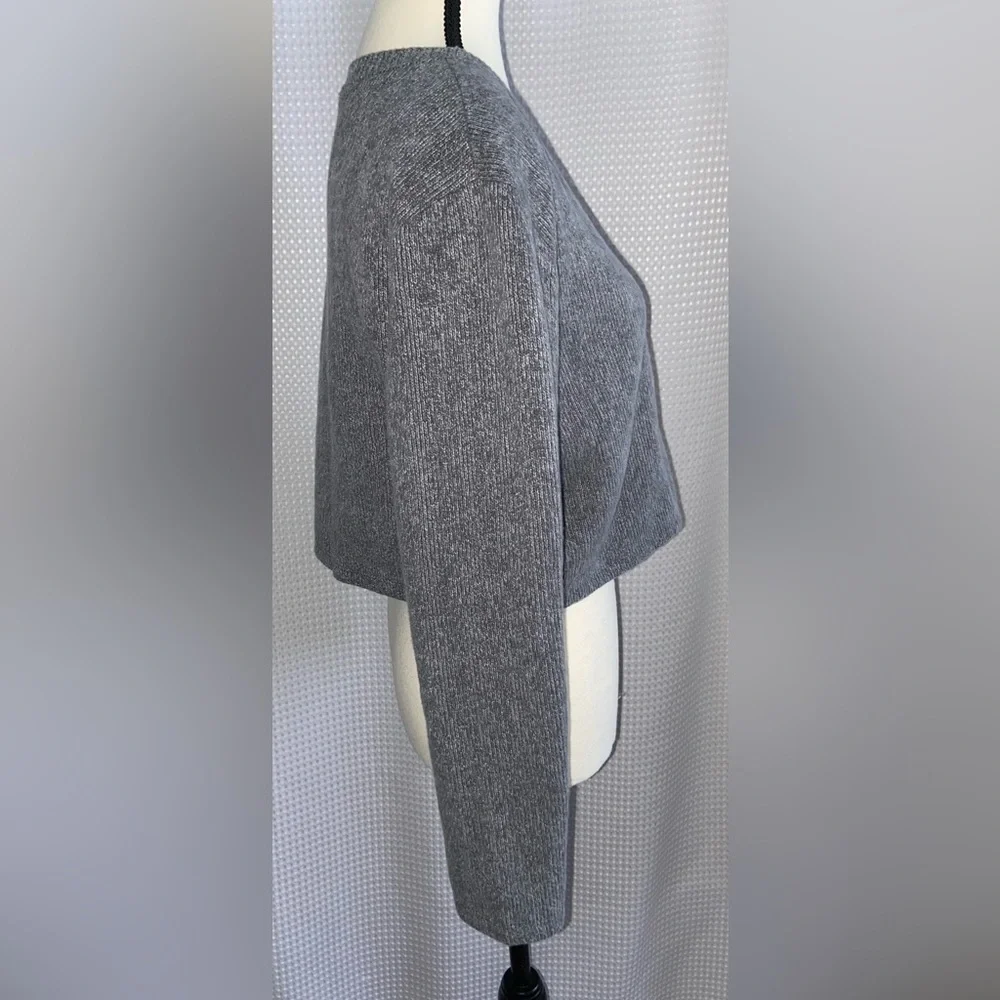 Women’s ZARA loose fit Pull over stretchy gray ribbed cropped sweater size small - Picture 3 of 12